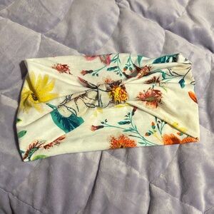 Floral Twist Headband in Cream and Multicolor